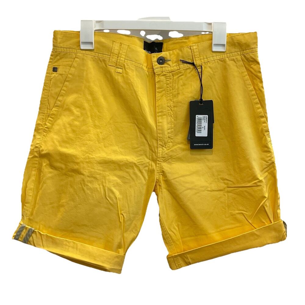 Men's Bench Urban Wear Chino Shorts Size 32 Yellow 🌴NEW🌴
